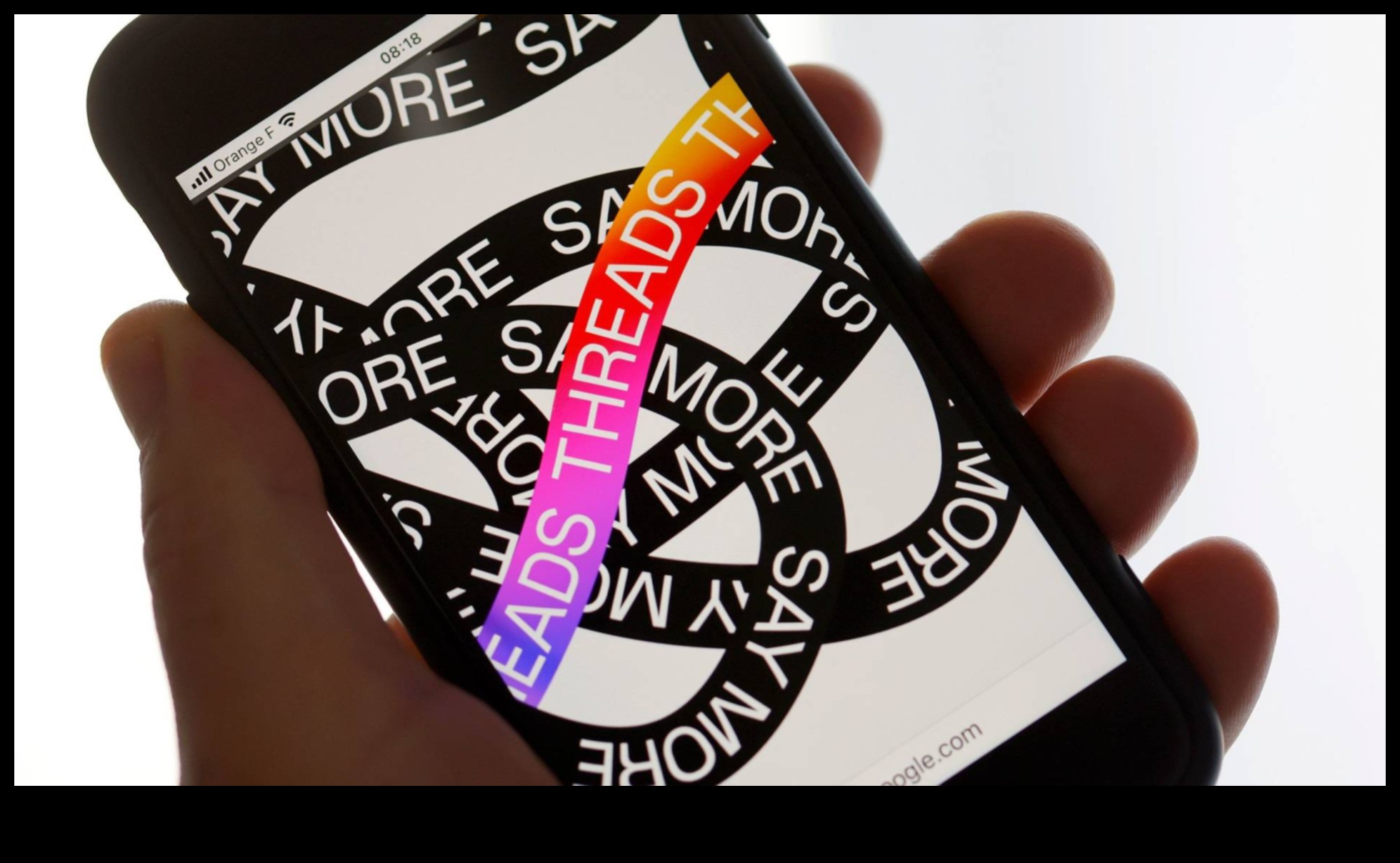 הטווה החברתי: טוויית חוטים של חיבור ברשת הדיגיטלית