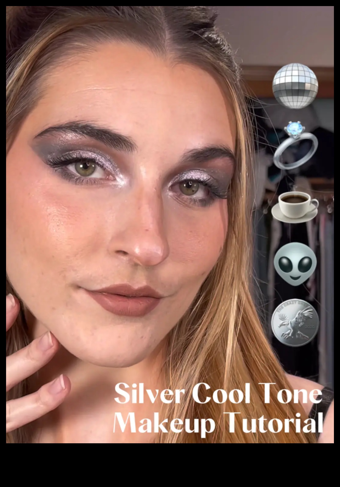 גלאם בכסף: חובקת גוונים קרירים בפלטת האיפור הזוהרת שלך