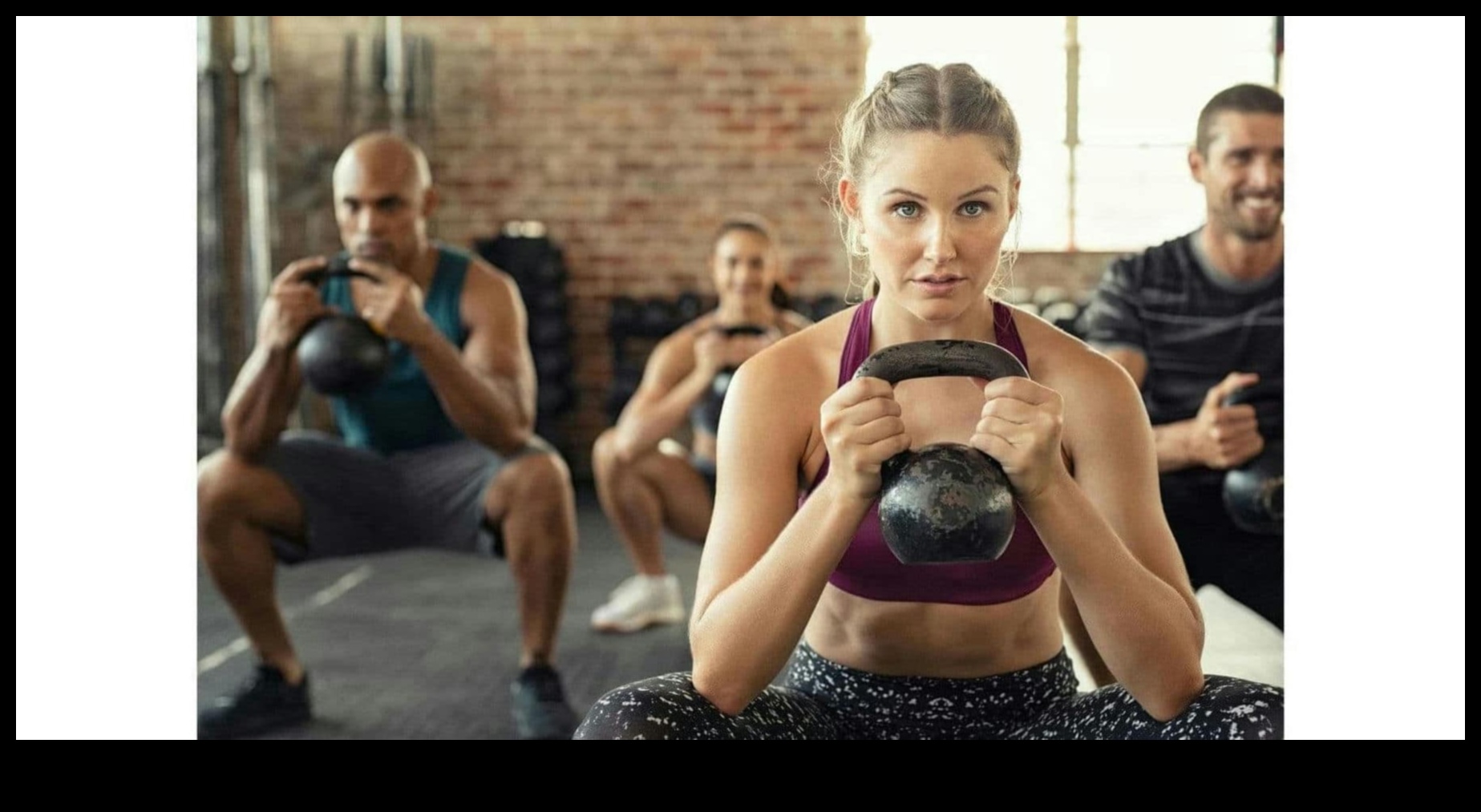 כוח בשלווה: אימון משקולות והשפעותיו המרגיעות על הנפש